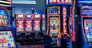 9rrr Live Baccarat Tables